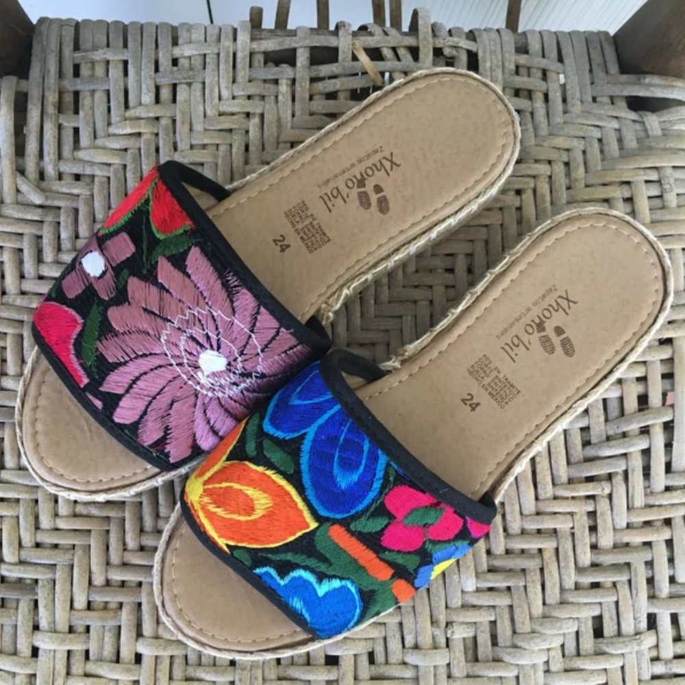 Handmade Mexican Embroidered Slide Sandals - Zapatos Artesanos - Size Womens 7